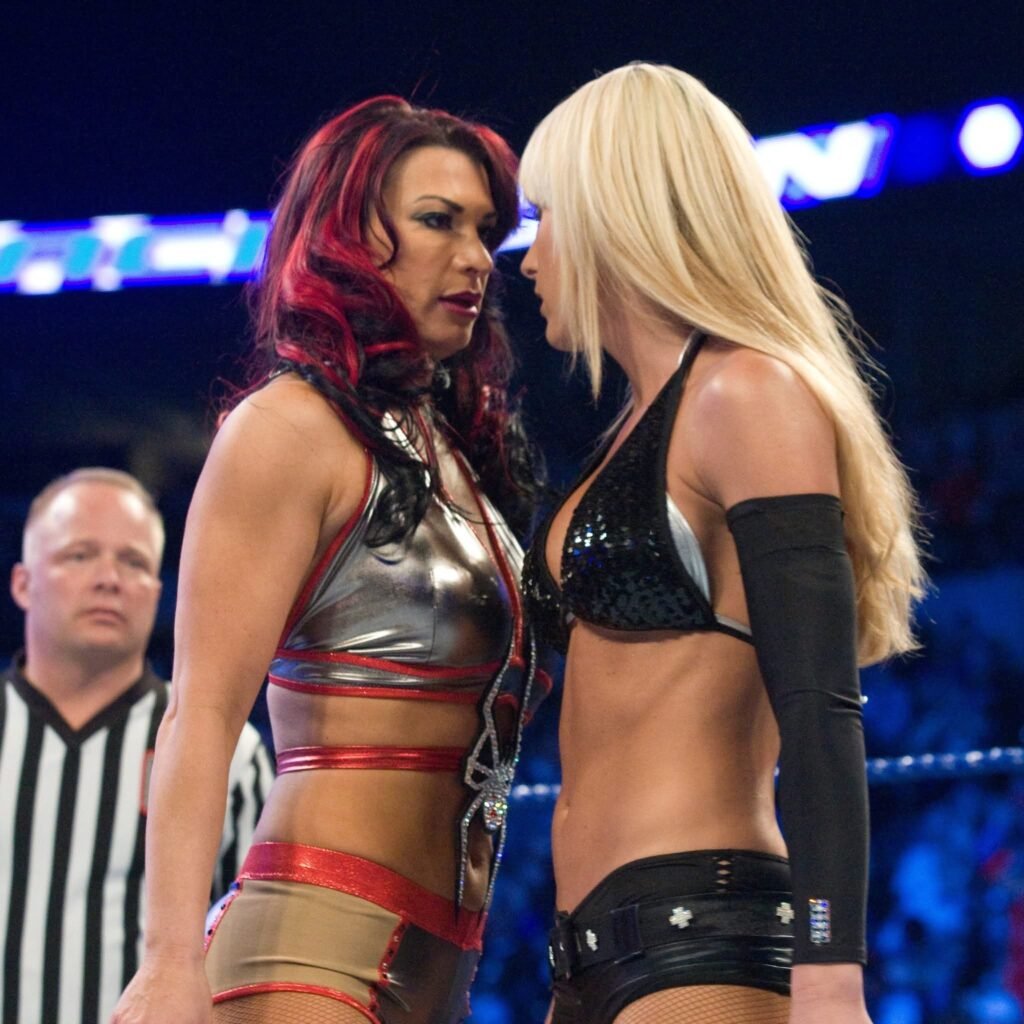 Victoria had her last singles match in WWE 17 years ago on SmackDown taking on Michelle McCool!