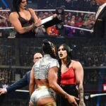 WWE has a chance to do the FUNNIEST THING and have Bianca Belair come out and sign Rhea Ripley’s contract for Wrestlemania even though she has absolutely NO RIGHT TO and force her way into a Triple Threat match just like Rhea did to her last year 😂 #KungMugen